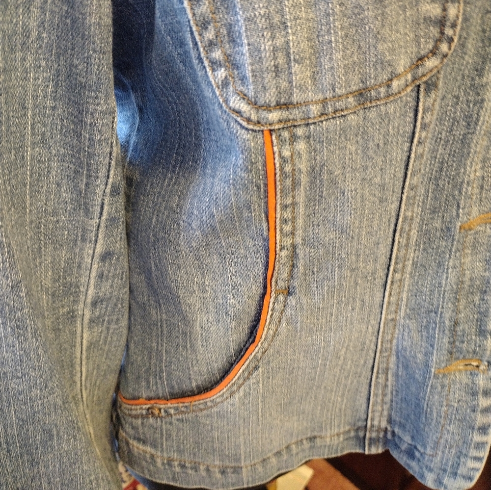 Denim jacket - Picture 2 of 4